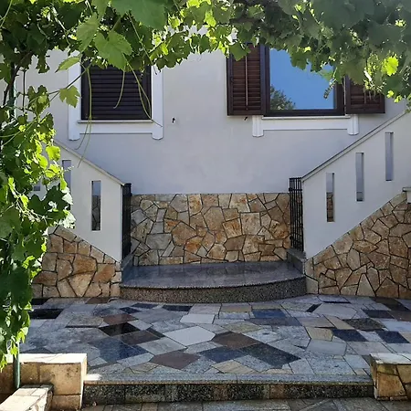 Apartments Kalsan Novalja Exterior photo