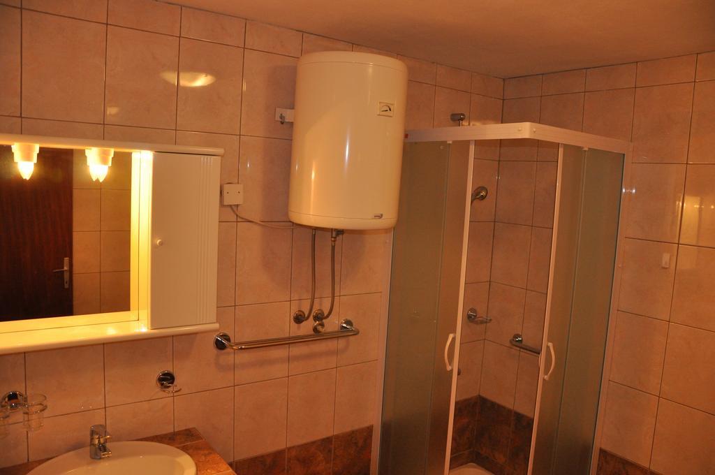 Kalsan * Novalja