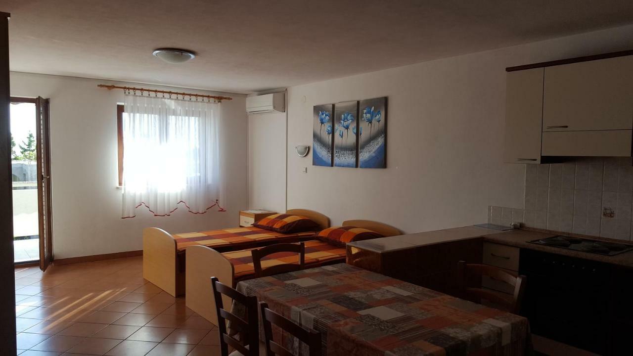 Kalsan Apartmán Novalja