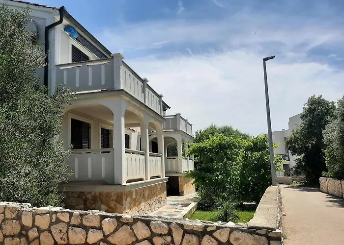 Apartments Kalsan