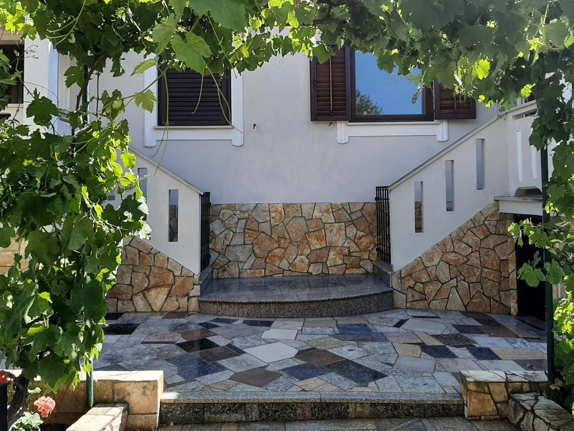 Kalsan Apartament Novalja